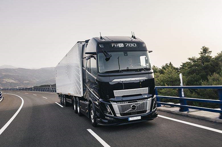 Volvo-FH16-780-2